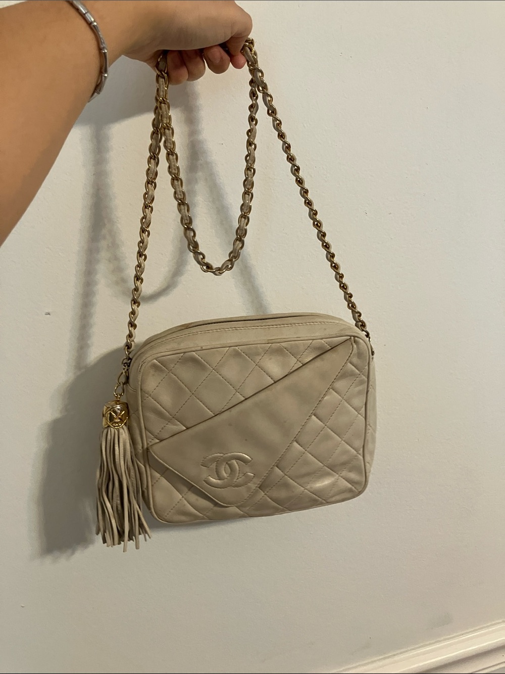 CHANEL Vintage Cream Quilted Leather Shoulder Camera Bag with Tassel